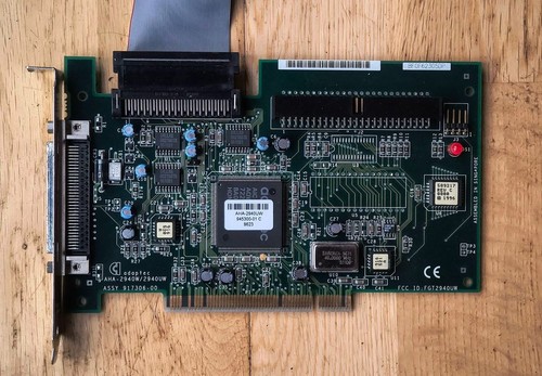 Adaptec aha 2940w 2940uw - adaptec, pci
